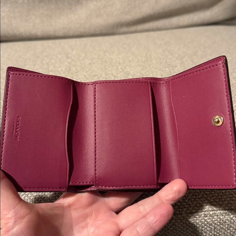Coach Dark Pink Micro Leather Wallet NWT - Picture 6 of 8
